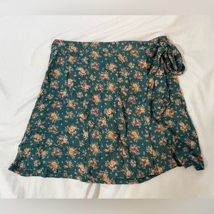 American Eagle wrap-around skirt